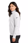 Nike Embroidered  Women's Club Fleece Sleeve Swoosh 1/2-Zip Thumb